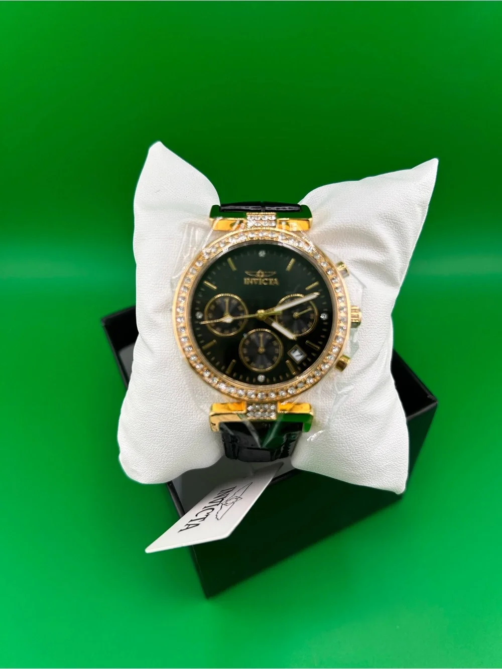 Invicta elegant chronograph
